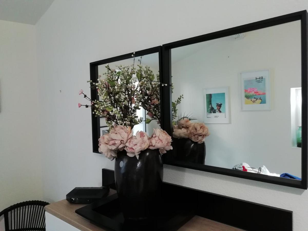 Le 39 Apartment Nimes Exterior photo